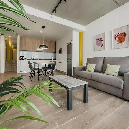 Miss Tic Ciudad Vieja Coruña *